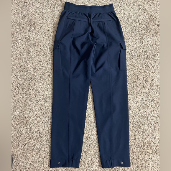 ATHLETA - Picture 5 of 5